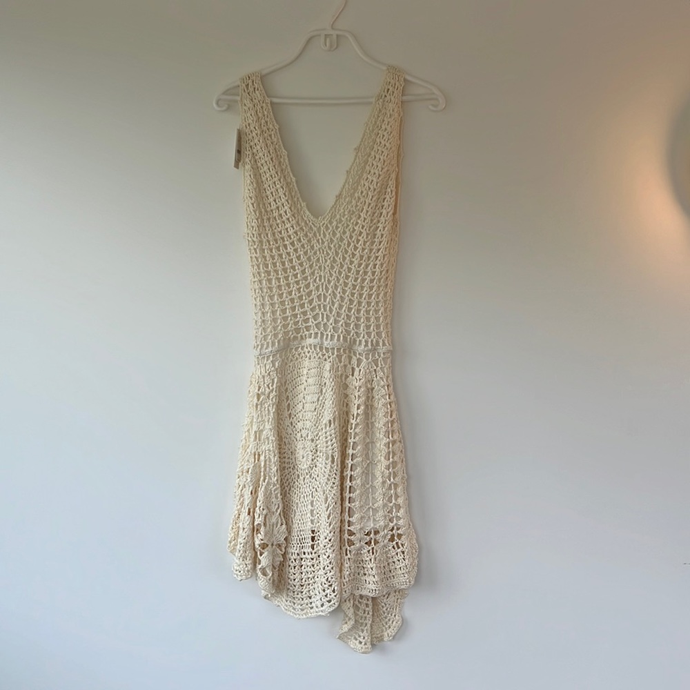 Free People Ivory Crochet Dress, size S, never been worn - Picture 2 of 6